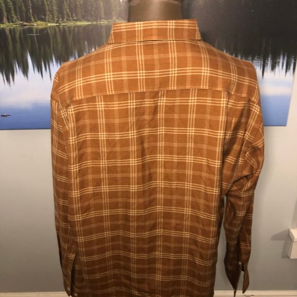 Orvis Signature Collection Button Down - Picture 3 of 6